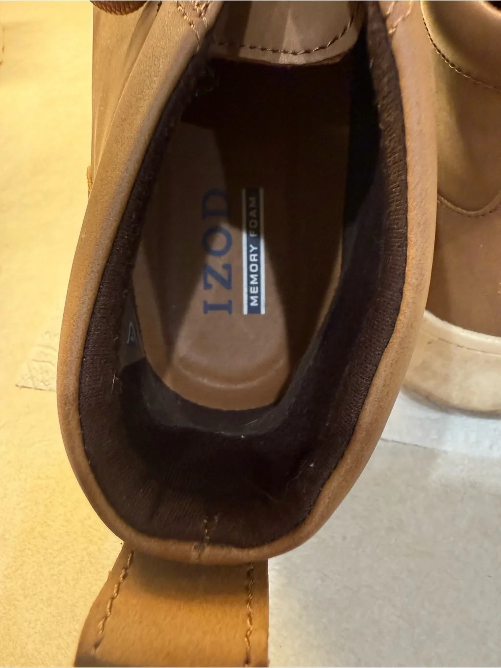 Izod casual chukka